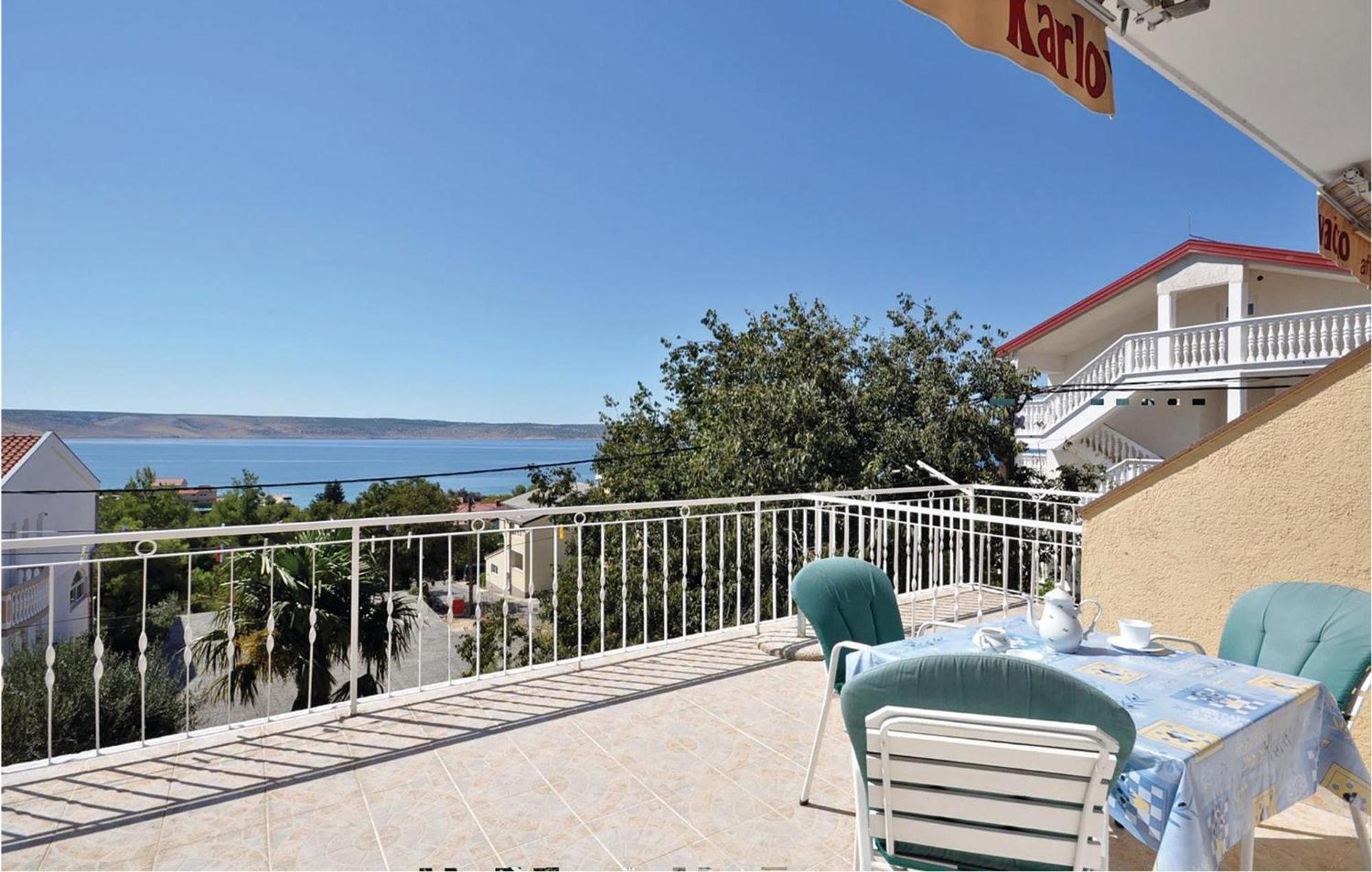 2 Bedroom Lovely Apartment In Starigrad Exterior photo