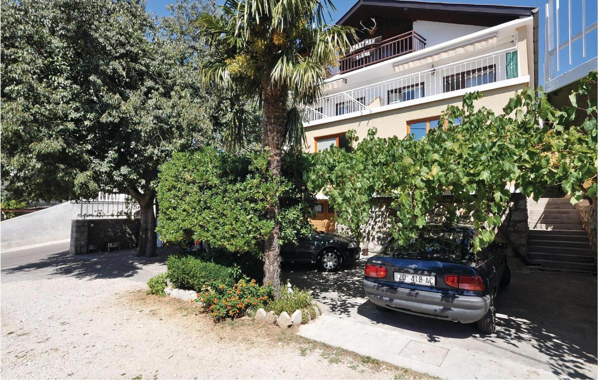 2 Bedroom Lovely Apartment In Starigrad Exterior photo